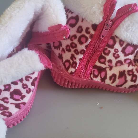 3 pairs infant shoes carters brand 0 to 3 month - Picture 2 of 16